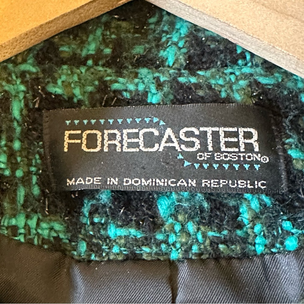 Fun Retro Coat! - Picture 6 of 10